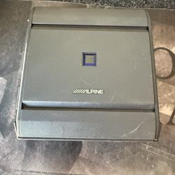 320watt 4 Channel Alpine Amp