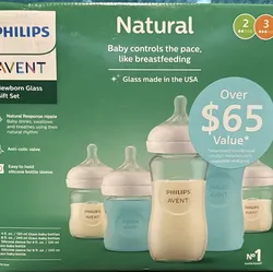 Baby bottle set