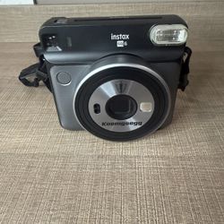 Brand: Fujifilm Model: Instax Square SQ6 – Koenigsegg Edition