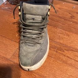 Air Jordan12 Retro Size 8