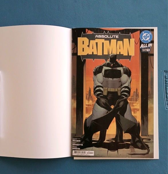 Absolute Batman 1