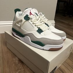 Jordan 4 Nike SB Pine green size 10