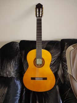 Yamaha classical guitar cg-ta