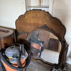 Vintage Queen Bedroom Set