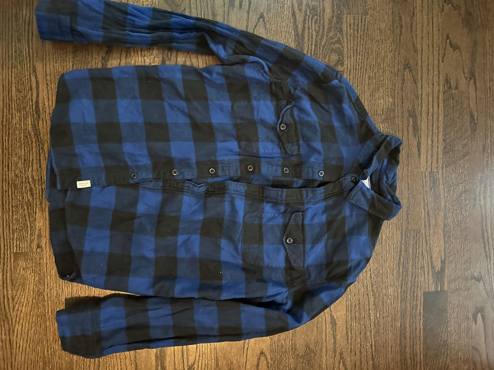 Men’s American Eagle Flannel Size M