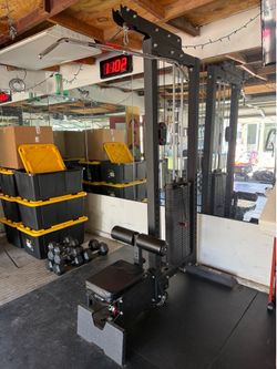 Lat Tower Pulldown & Cable Row Machine | 10 - 300 LB Selector