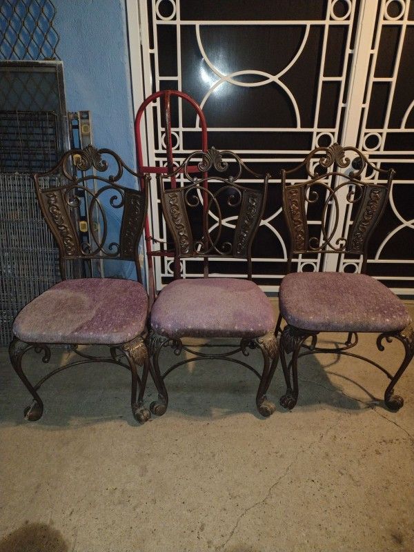 ANTIQUE CHAIRS