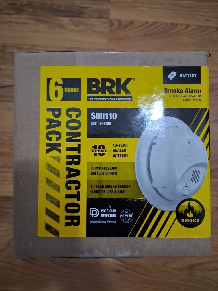 First Alert BRK 10-Year Battery-operated Ionization Smoke Detector (6-Pack)