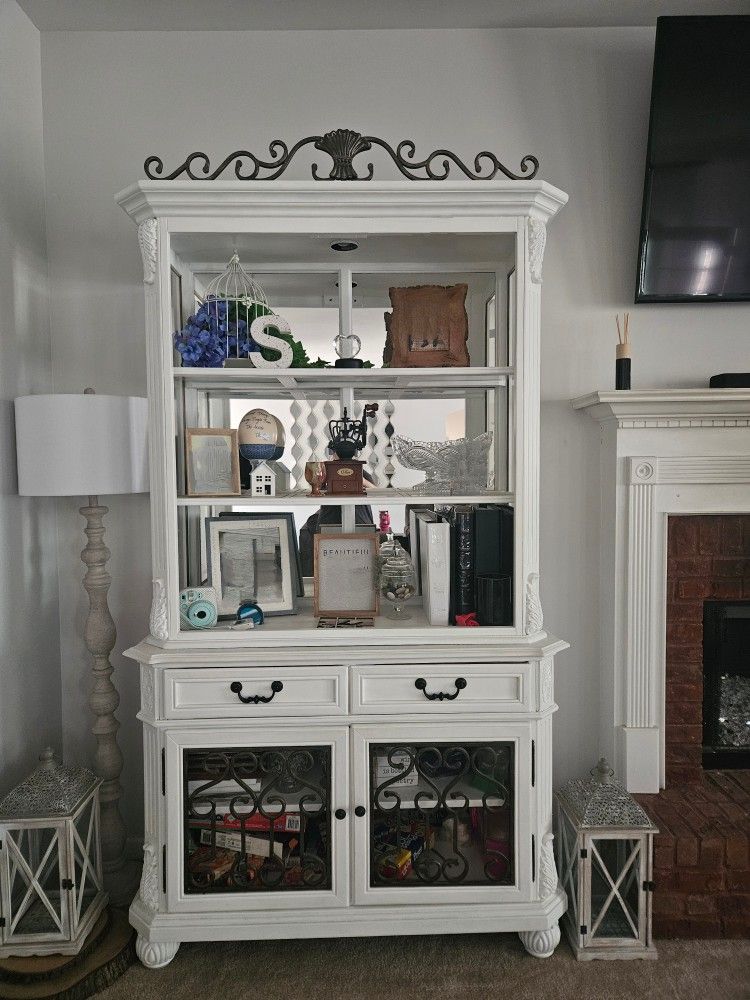 Hutch/bookcase