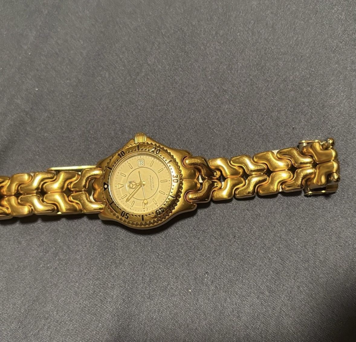 TAG Heuer Professional 200m Gold Plated Quartz Watch WG1330