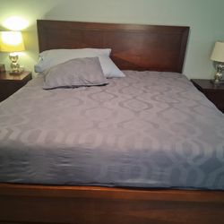 King Size Bed Room 