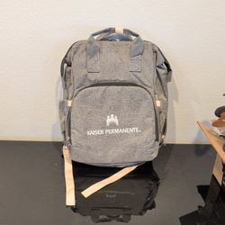 Diaper Bag With Bassinet And Changing Station
