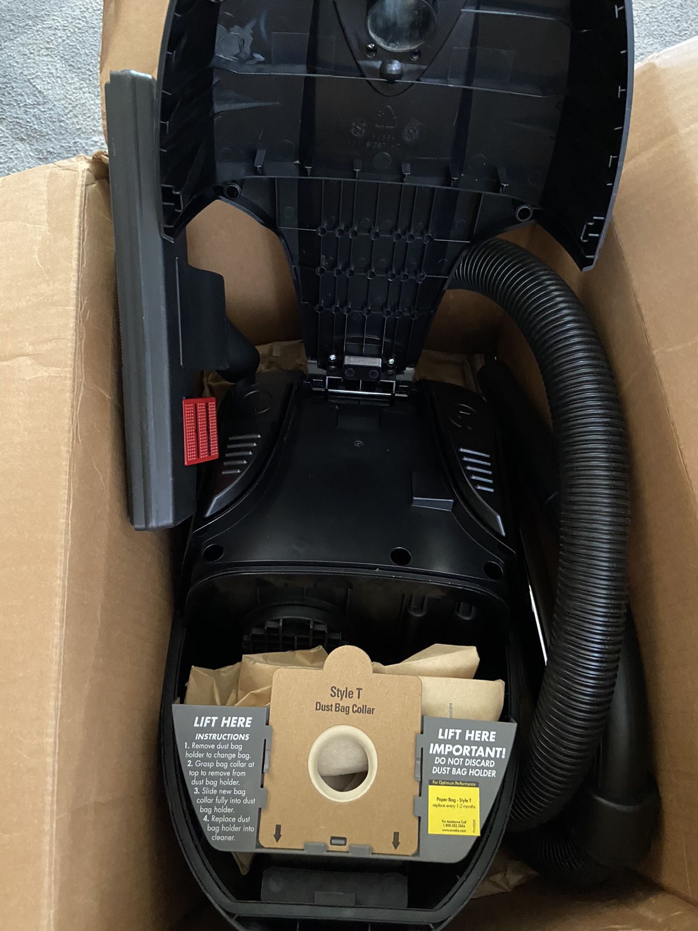 Eureka Rally 2 Bagged canister portable vacuum cleaner for Sale in