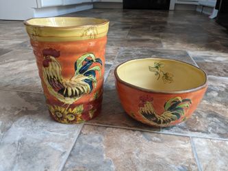 Rooster Ceramic Items 
