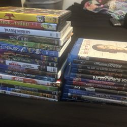 DVD COLLECTION OVER 200+ MOVIES