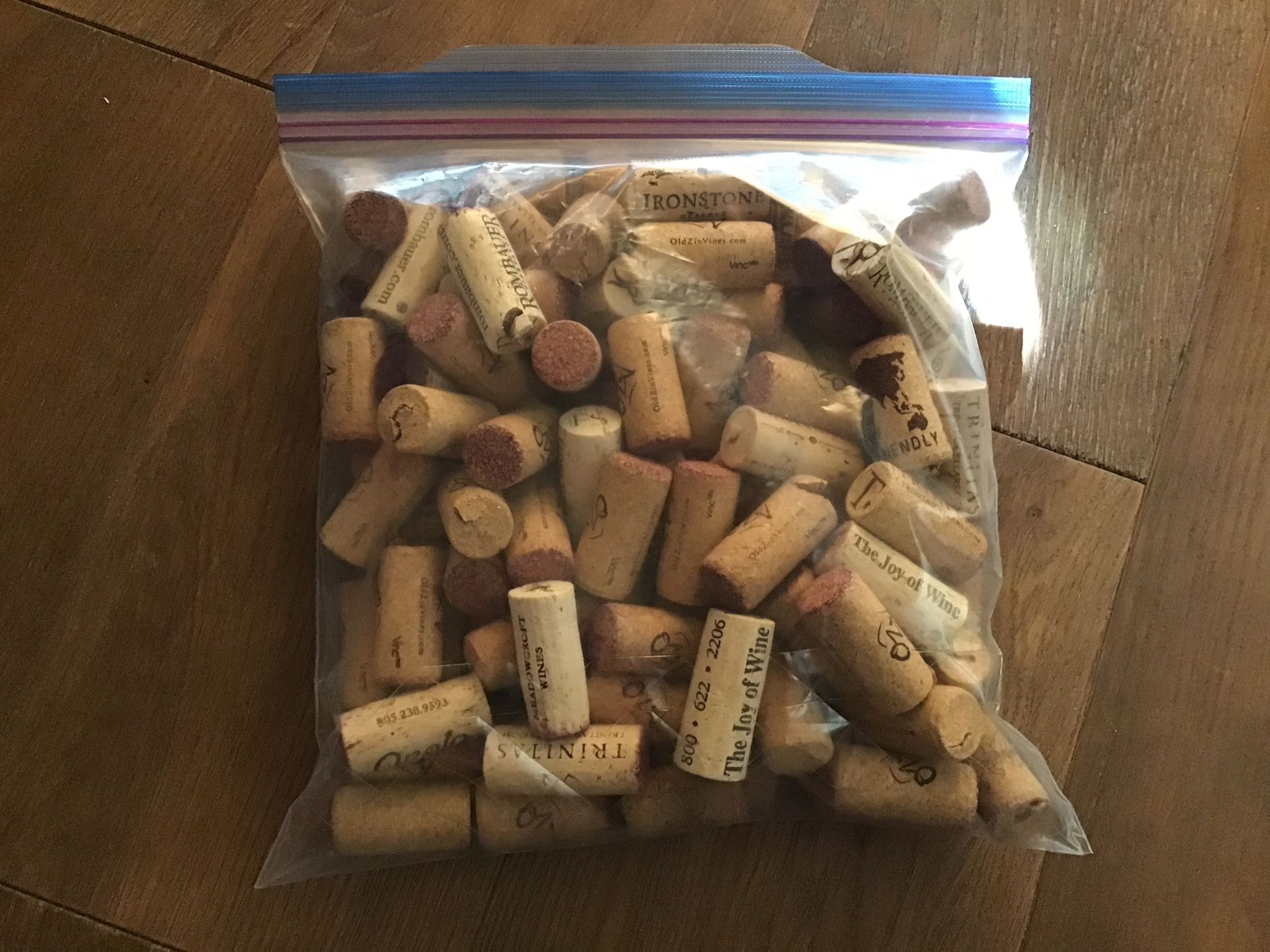 Corks 1 bag