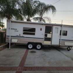 RV . Traila En Renta 