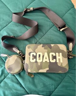 Coach Camo Crossbody Bag with Coin Pouch – Excellent Condition