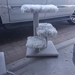 Free Fuzzy Scratcher With Purchase Of  Cat Tree