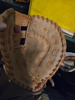 Diamond 1st Base mitt model D4500