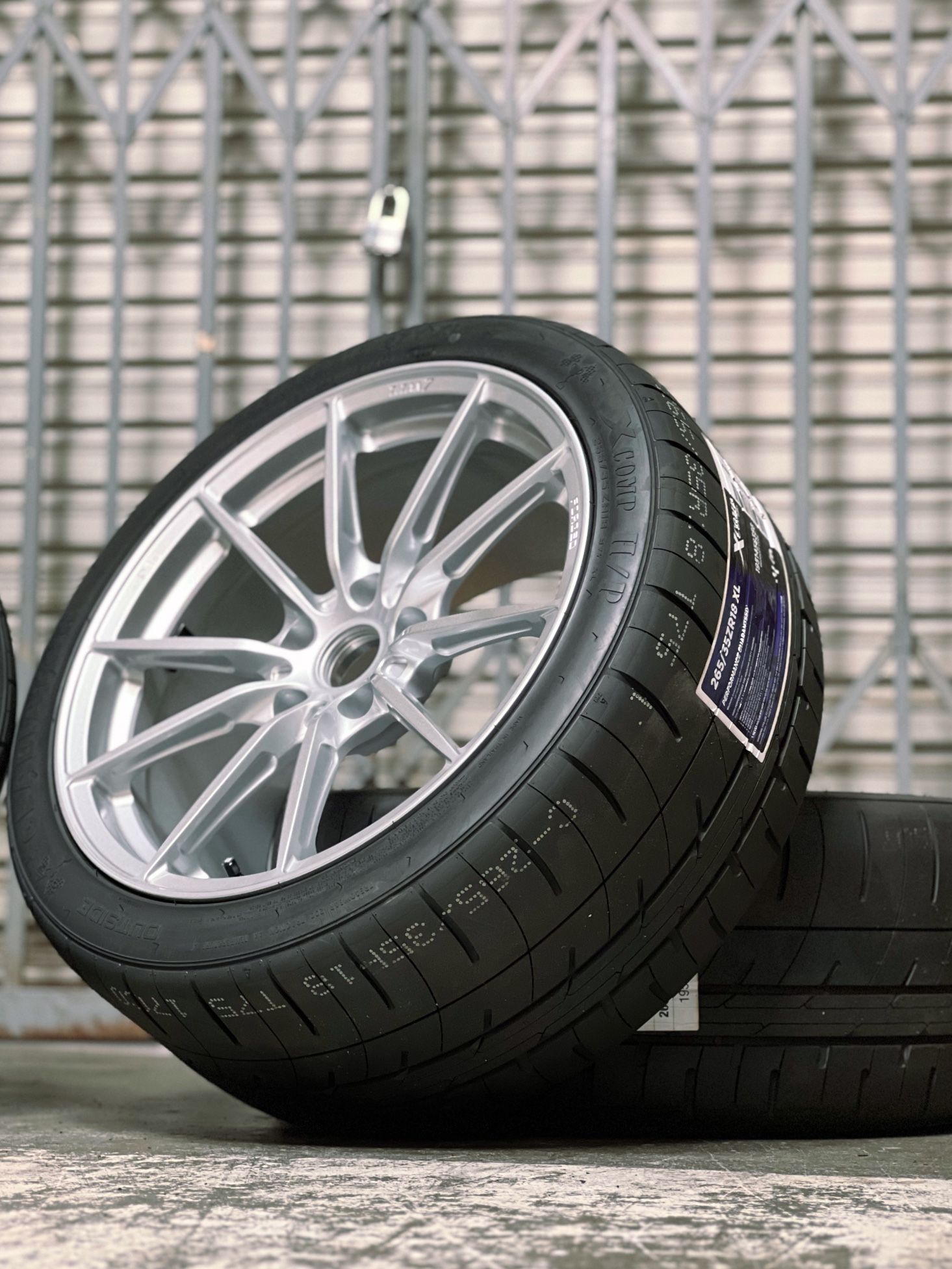 Titan 7 T-P10 18x9.5 +45 5x120 64.1 Heritage Silver with Xcomp HP 265/35R18