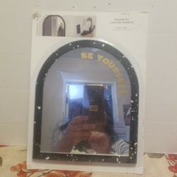 Magnetic Locket Mirror.