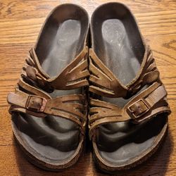 Women's Authentic Size 7 Traditional Style Birkenstock Sandals 