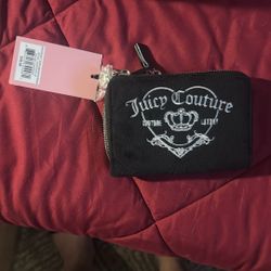 Juicy Couture Double Medium Zip around Wallet