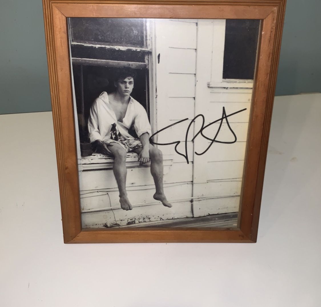 Full Sized Autographed B&W photo of Evan Peters from AMERICAN HORROR STORY Fans Out There!! Reprint Of Signed Still Life View