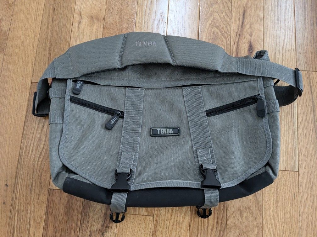 Tenba Messenger Bag