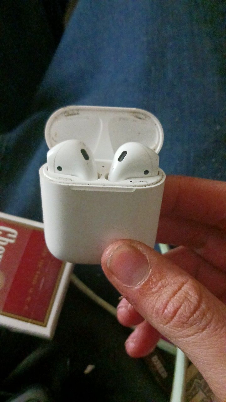 Air Pods