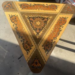 Music Box Table Great Condition 