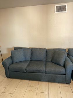 Blue Couches Cloth Set
