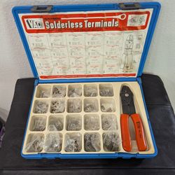 Vintage Vaco Electrical Solderless Terminals Kit with a Cramping Tool and Case