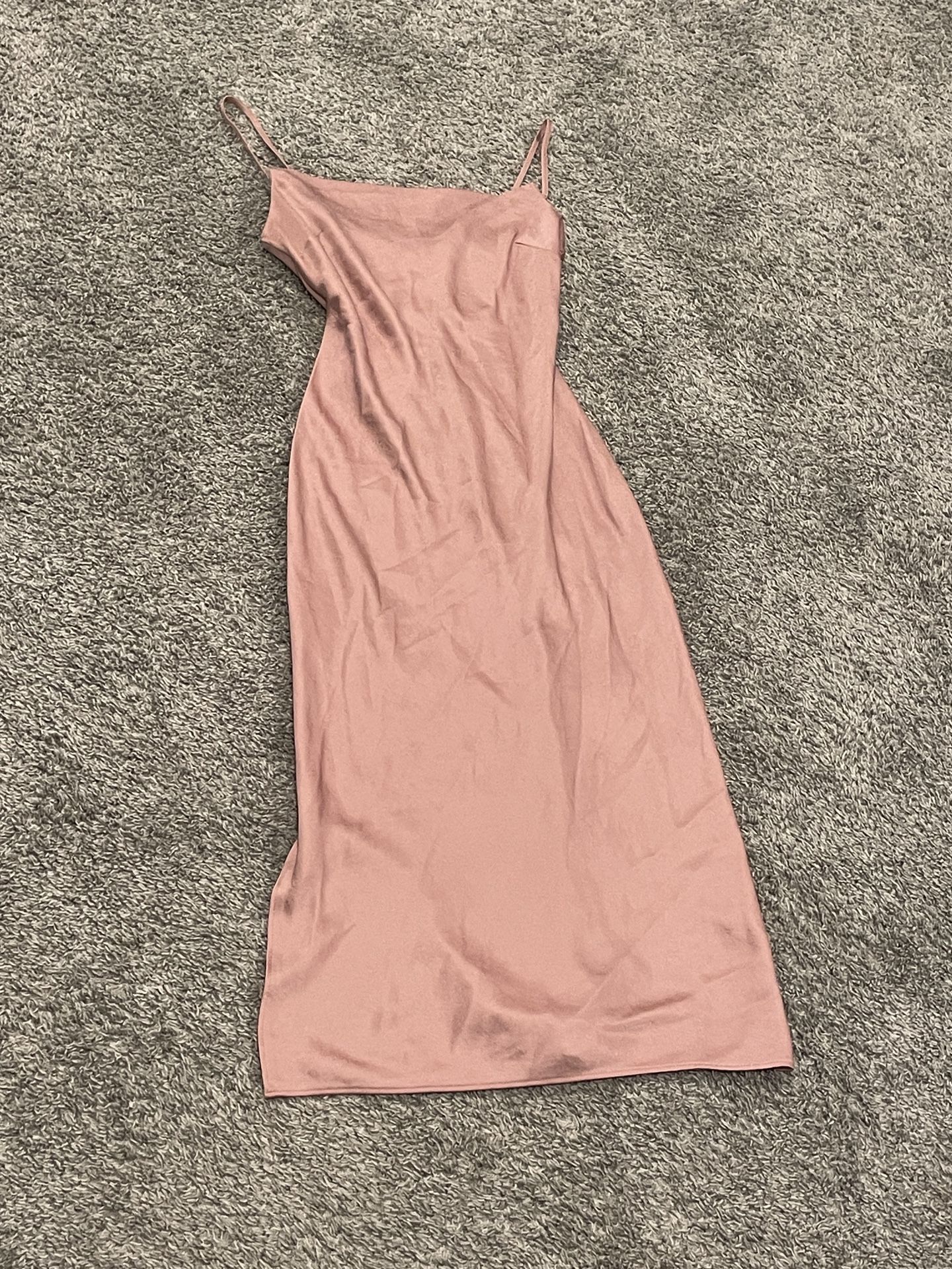 NWOT Express Maxi Dress With Slit Up One Leg Rose Gold Size S
