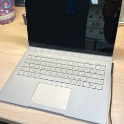 Microsoft Surface Book 2