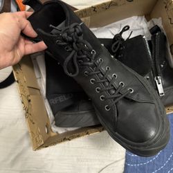 Karl Lagerfeld Paris  Sneakers 