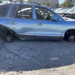For Parts Only **2004 Hyundai Santafe**