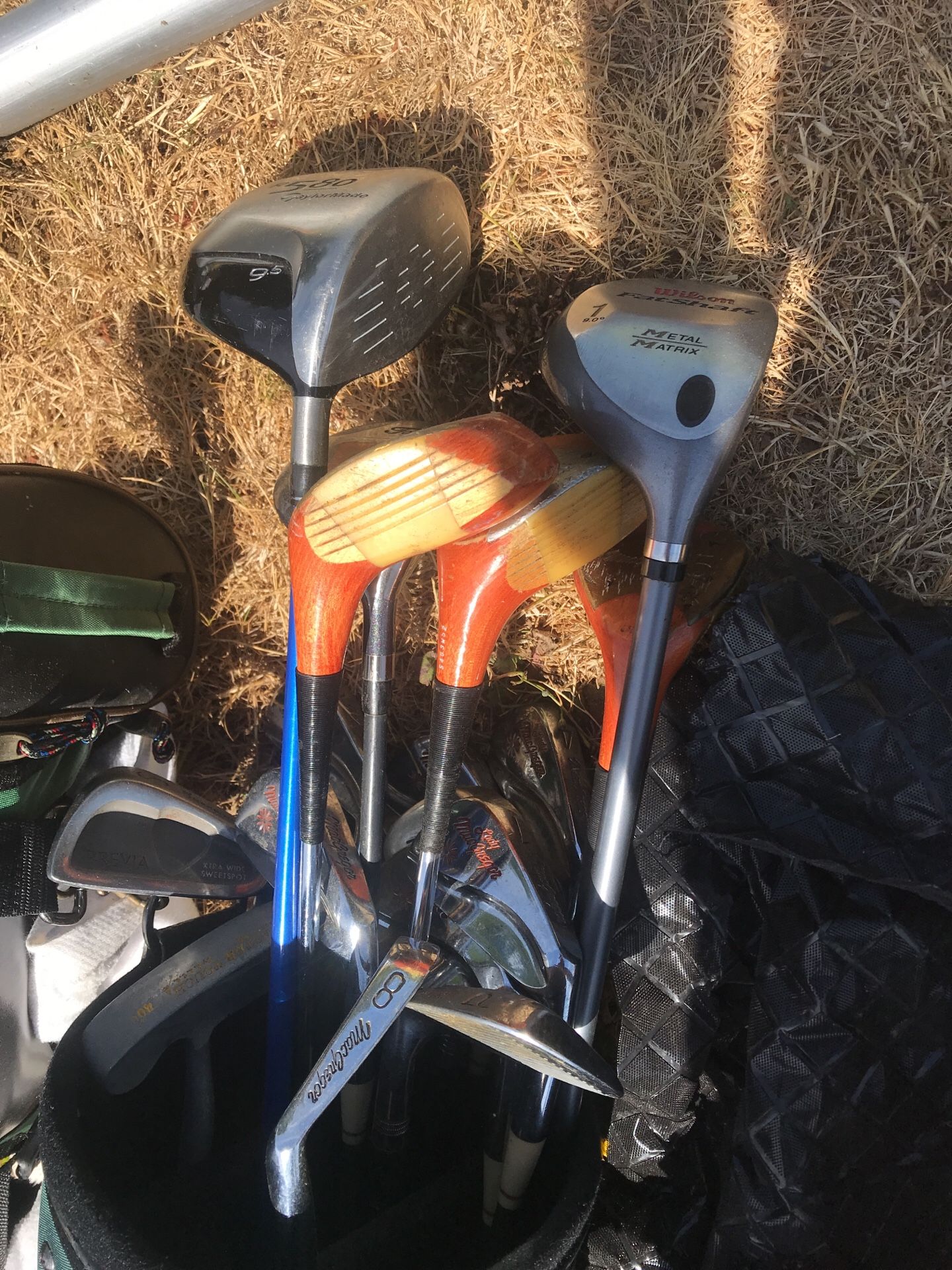 Full set of gold clubs