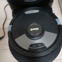 Shark 2 in one vacuum