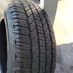 Tire 25565R17  Good Condition 
