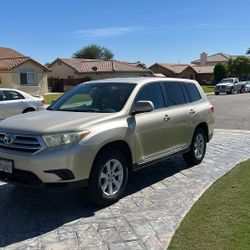 Toyota Highlander 2012