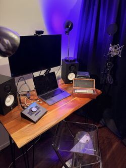 Complete Studio Bundle — Neumann U 87 Ai + Apollo Twin X + Yamaha HS5