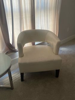 Free decorative chair