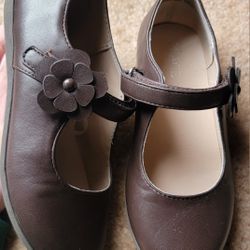 Little Girl Shoes (Sz 11)
