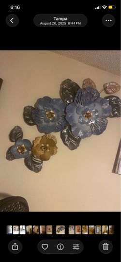 Big flower wall decor