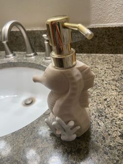 Seahorse Soap Dispenser with Gold Pump