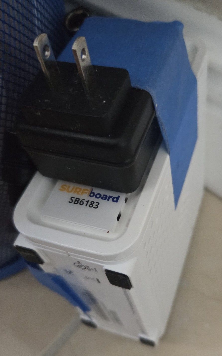 Surfboard SB6183 Cable Modem