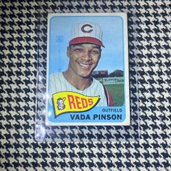 1965 Vada Pins on Topps #355 Baseball Card 