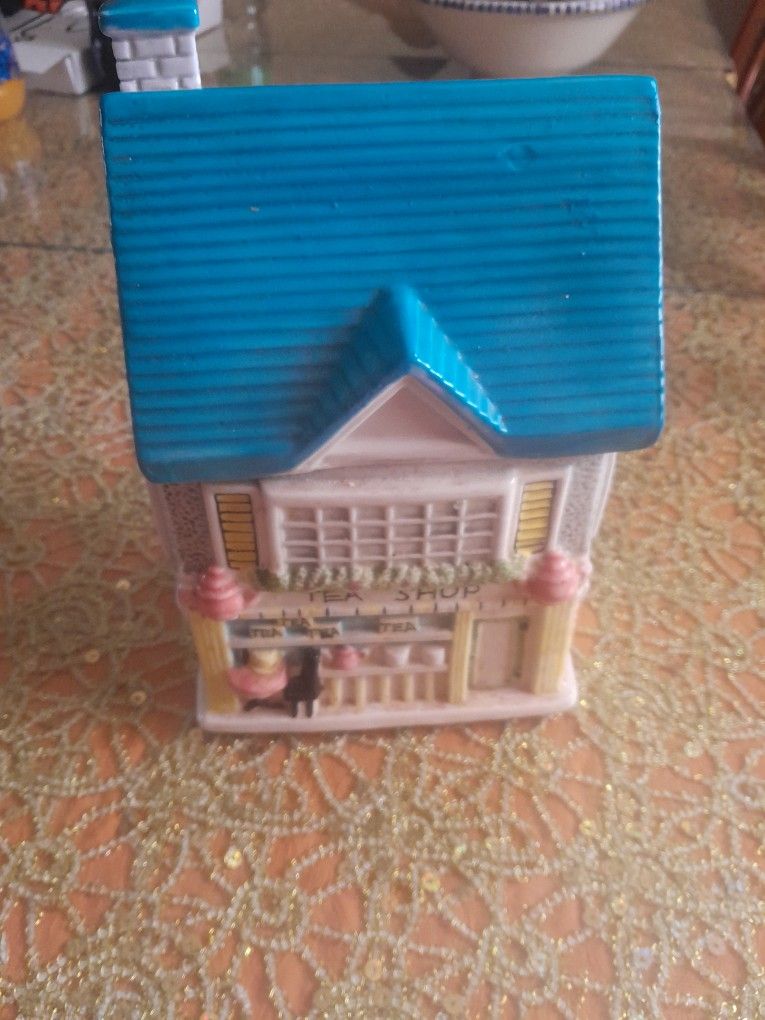 Beautiful Tea Canister Porcelaine House Desing